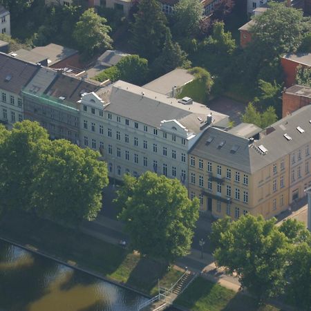 Hotel Niederlaendischer Hof 슈베린 외부 사진
