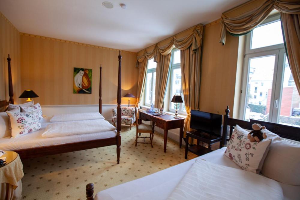 Hotel Niederlaendischer Hof 슈베린 외부 사진