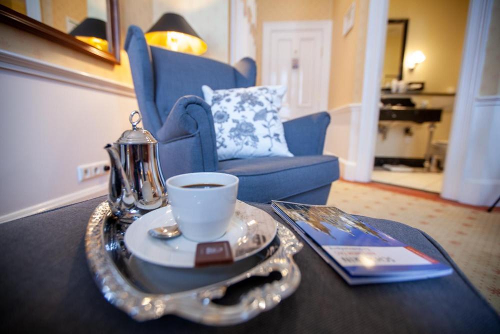 Hotel Niederlaendischer Hof 슈베린 외부 사진