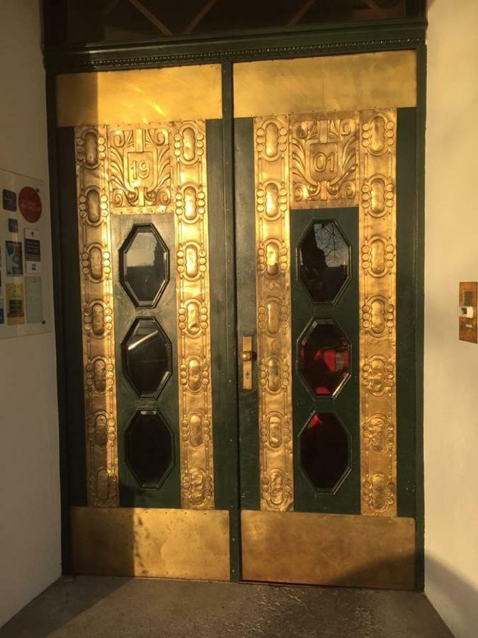 Hotel Niederlaendischer Hof 슈베린 외부 사진